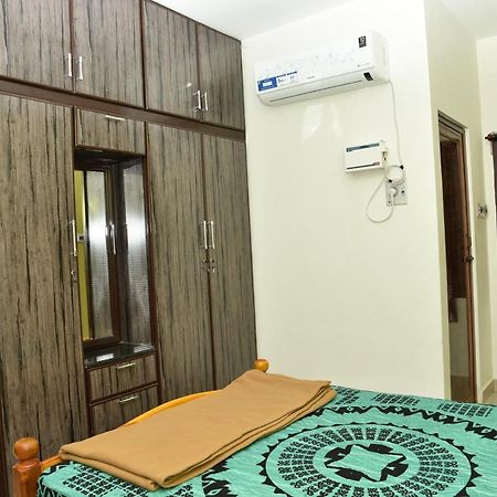 Thirumalai Home Stay - Group & Family Stay Room Vl Swami Malai Temple Kumbakonam Exteriör bild