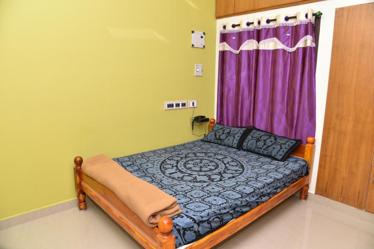 Thirumalai Home Stay - Group & Family Stay Room Vl Swami Malai Temple Kumbakonam Exteriör bild