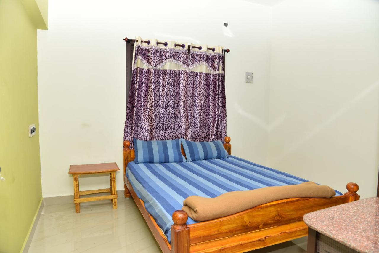 Thirumalai Home Stay - Group & Family Stay Room Vl Swami Malai Temple Kumbakonam Exteriör bild